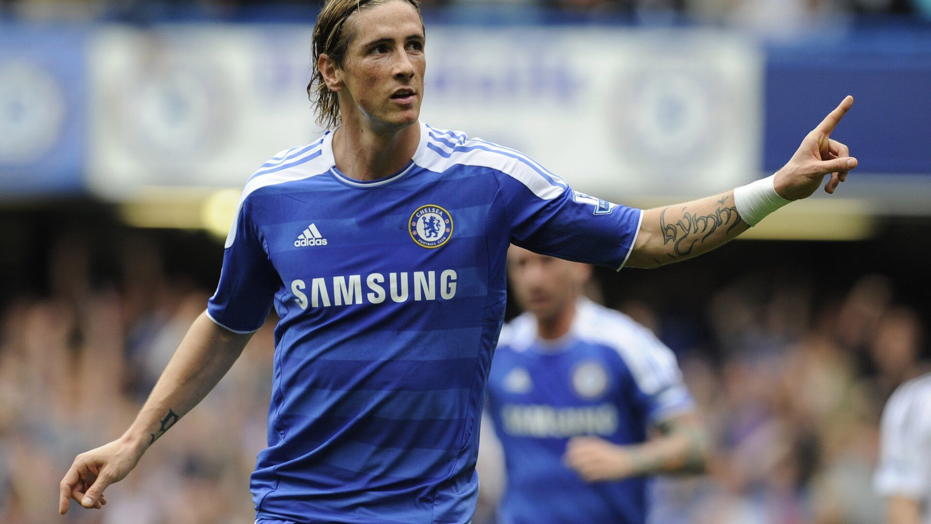 赛道与球场，当拉文的冠军意志驶入掘金主场